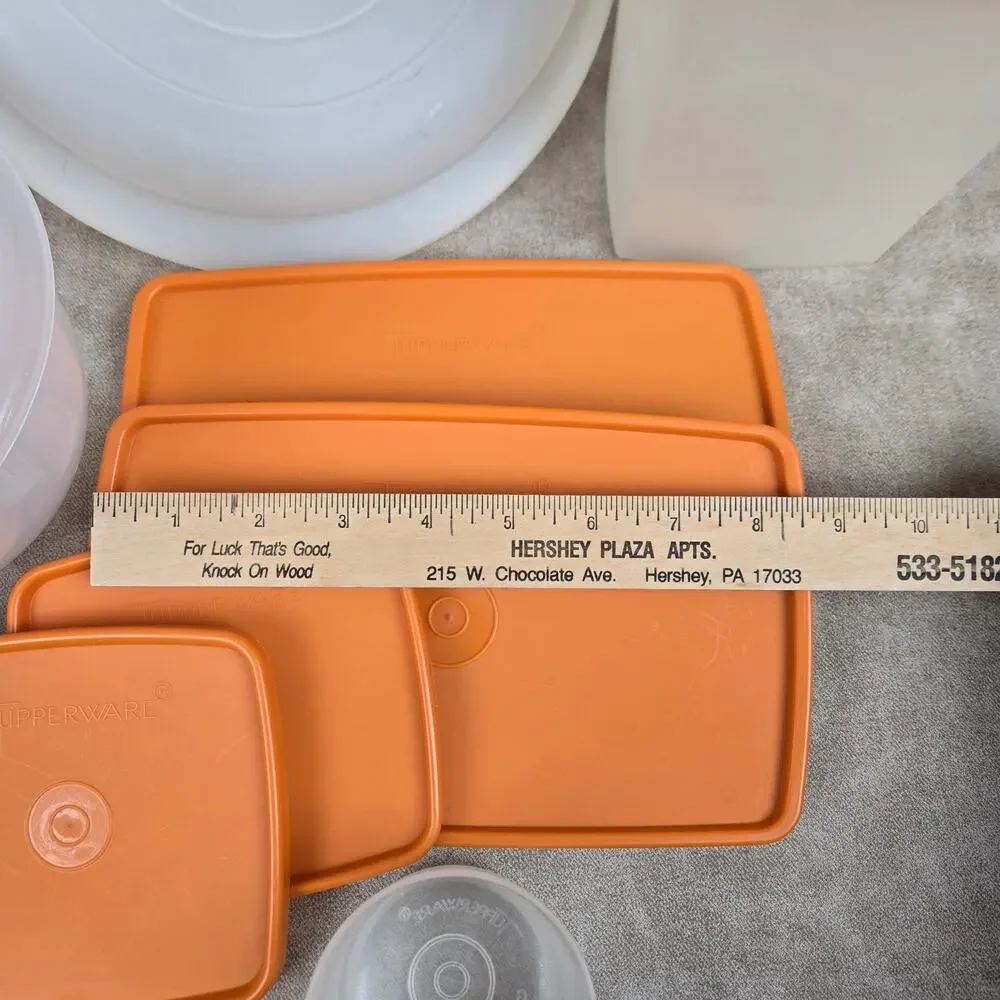Tupperware vintage orange